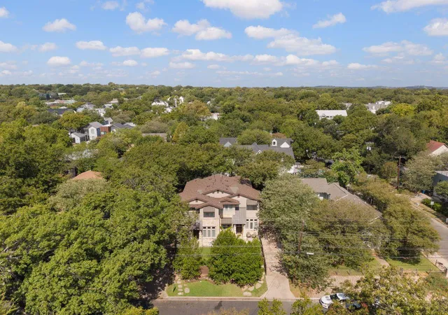 Photo 1 of Condo for sale at 2002 Kinney Ave #A, Austin, TX 78704 | MLS# 6085859 | Listing updated on 2026-10-08