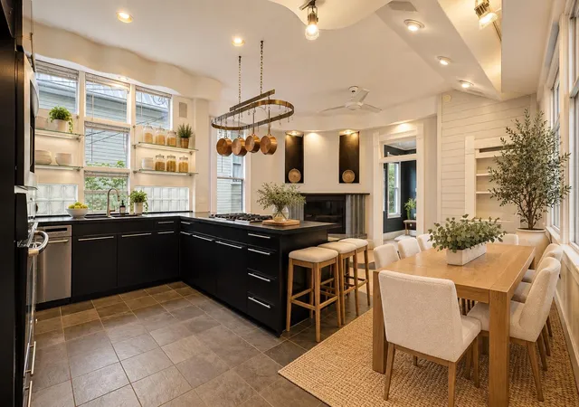 Single family home for sale at 1007 E 8th Street, Austin, TX 78702 | MLS# 8369328
