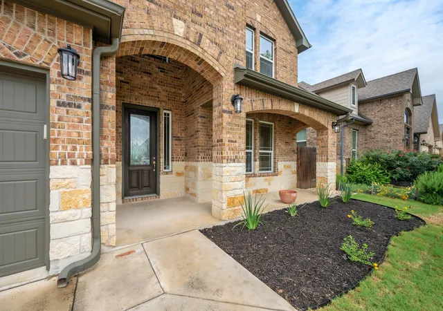 Photo 4 of Single family home for sale at 20416 Shellduck Dr, Pflugerville, TX 78660 | MLS# 3066194 | Listing updated on 2026-10-07