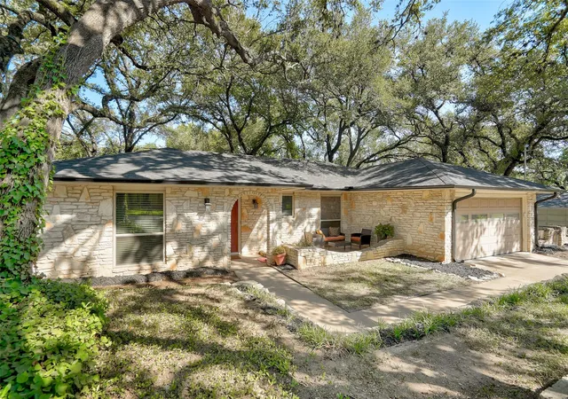 Photo 2 of Sale Pending at 1105 N Riviera Cir, Cedar Park, TX 78613 | MLS# 3337234 | Listing updated on 2026-10-12
