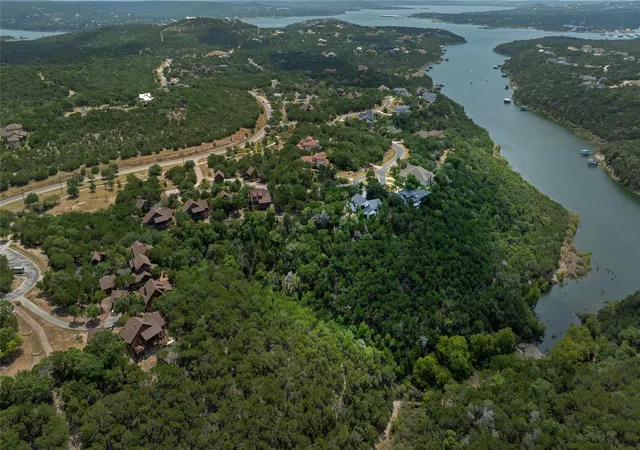 4th image of 18849 Hidden Ridge Pl, Jonestown, TX 78645 | MLS# 6728916
