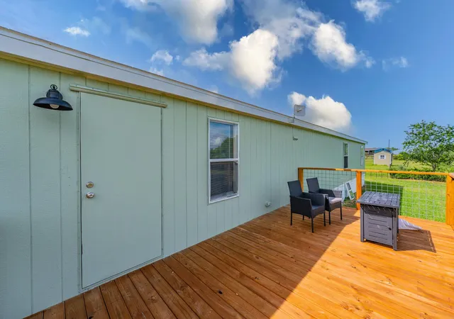 Photo 3 of Sale Pending at 160 Indian Trl, Lockhart, TX 78644 | MLS# 4341114 | Listing updated on 2026-09-19