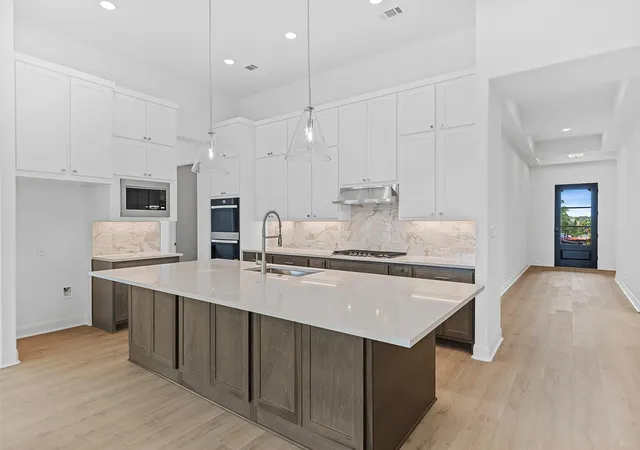 2nd image of 712 High Summit Dr, Georgetown, TX 78628 | MLS# 1684870