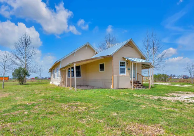 1st image of 10001 Fm 1331, Taylor, TX 76574 | MLS# 8744562