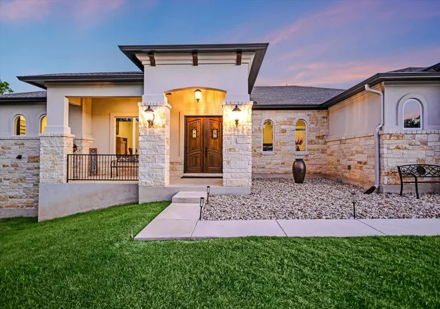 1st image of 250 Brown Saddle Cv, Driftwood, TX 78619 | MLS# 5539697