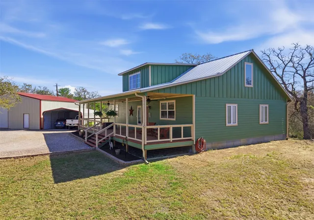 3rd image of 123 Meadowood Dr, Elgin, TX 78621 | MLS# 4574077