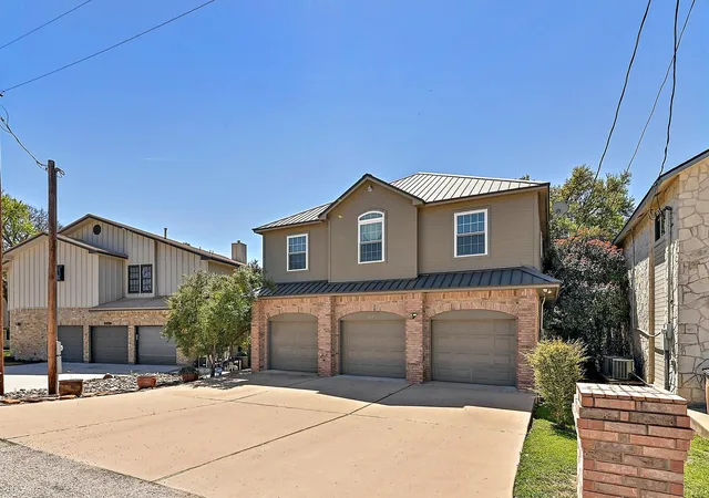 Homes for sale in Kingsland, TX | 2210 Fredwoods Dr, Kingsland, TX 78639 | MLS# 1924445