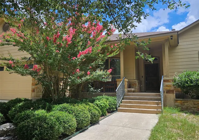 4th image of 10033 Longhorn Skwy, Dripping Springs, TX 78620 | MLS# 5389196