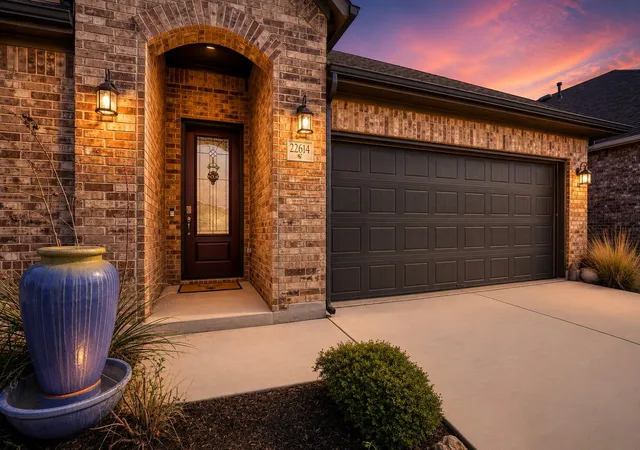 2nd image of 22614 Maidengrass Lane Ln, Jonestown, TX 78645 | MLS# 7152822