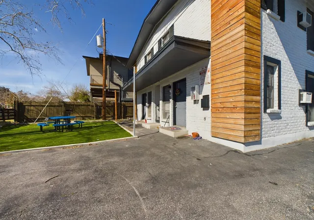 image of 5300 Guadalupe St, Austin, TX 78751