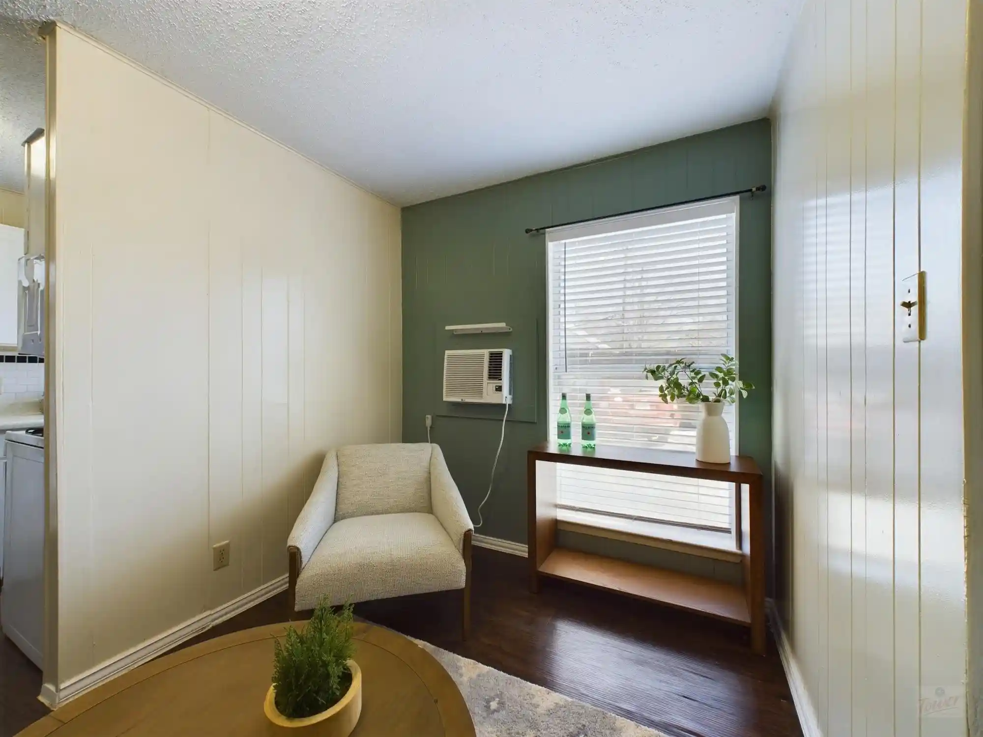 Listing Photo 2 - Condo for sale in 5300 Guadalupe St located at 5300 Guadalupe St, Austin, TX 78751 - Unit #6206