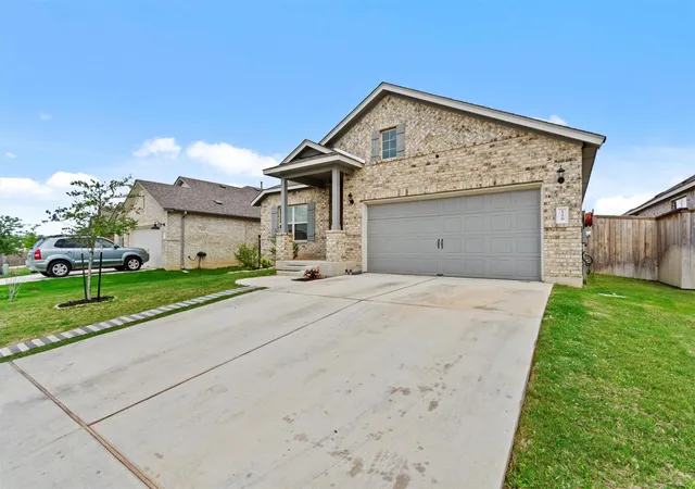 2nd image of 128 Smokebush Trl, Bastrop, TX 78602 | MLS# 9440240