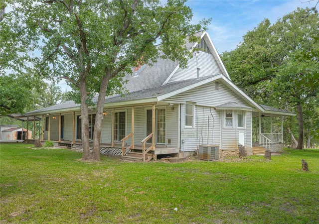 5th image of 2981 Vivroux Ranch Rd, Seguin, TX 78155 | MLS# 3646327