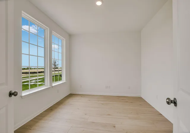 Photo 3 of Single family home for sale at 8519 Dongan Dr, Austin, TX 78744 | MLS# 3513968 | Listing updated on 2026-09-20