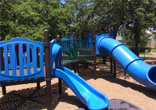 image of 202 E 45Th St, Austin, TX 78751