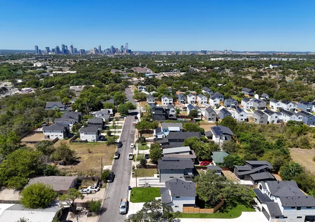 32nd image of 3506 Pennsylvania Ave #1, Austin, TX 78721 | MLS# 7572840