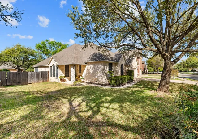 2nd image of 15016 Thatcher Dr, Austin, TX 78717 | MLS# 1362310