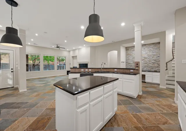 3rd image of 1008 Walsh Hill Trl, Cedar Park, TX 78613 | MLS# 8017997
