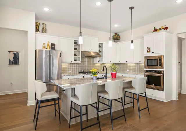 4th image of 2000 Mazarro Dr, Leander, TX 78641