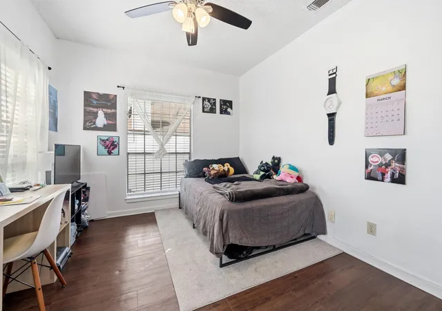 3rd image of 912 W 22Nd St #305, Austin, TX 78705 | MLS# 7032144