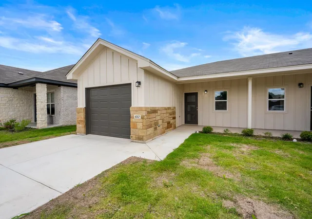 Homes for sale in Copperas Cove, TX | 410 W Avenue C, Copperas Cove, TX 76522 | MLS# 4961516