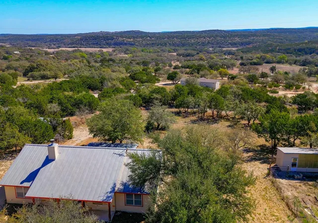 40th image of 1129 Lonesome Loop, Blanco, TX 78606 | MLS# 3868265