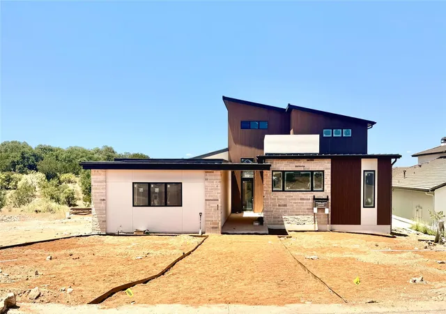 2nd image of 100 Nattie Woods, Horseshoe Bay, TX 78657 | MLS# 9813982