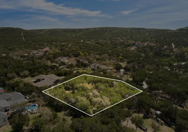 3rd image of 16400 Jackson St, Volente, TX 78641 | MLS# 9802261