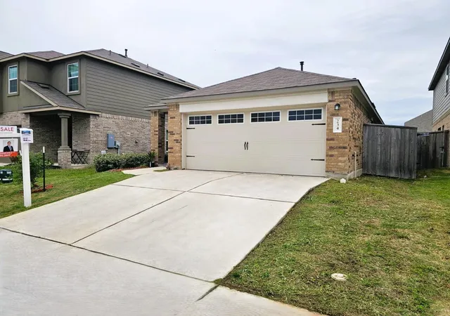 Photo 2 of Single family home for sale at 234 Canley Loop, Hutto, TX 78634 | MLS# 5739075 | Listing updated on 2026-04-26