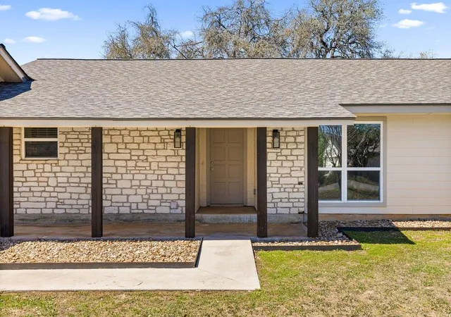 Photo 4 of Single family home for sale at 60 Augusta Dr, Wimberley, TX 78676 | MLS# 6366155 | Listing updated on 2026-10-08