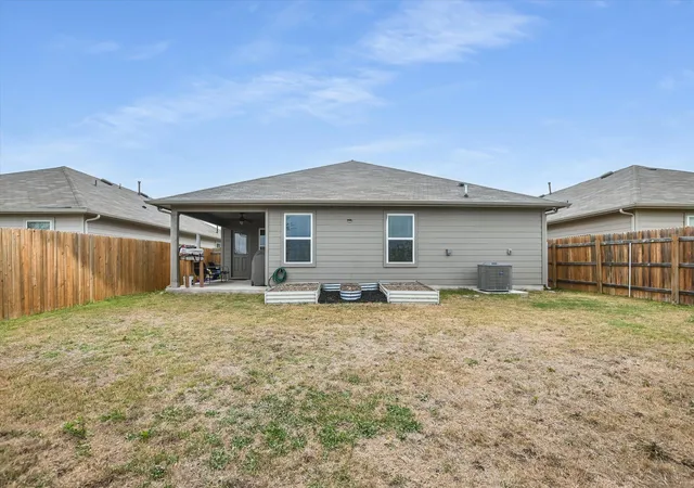 Homes for sale in Kyle, TX | 262 Sickle Loop, Kyle, TX 78640 | MLS# 8446183