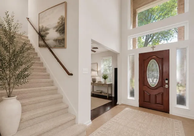 Photo 2 of Sale Pending at 12528 Labrador Cv, Austin, TX 78729 | MLS# 8244125 | Listing updated on 2026-10-11
