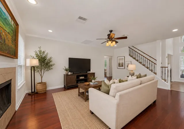 Photo 4 of Sale Pending at 12528 Labrador Cv, Austin, TX 78729 | MLS# 8244125 | Listing updated on 2026-10-11