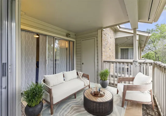 4th image of 2450 Wickersham Ln, Austin, TX 78741