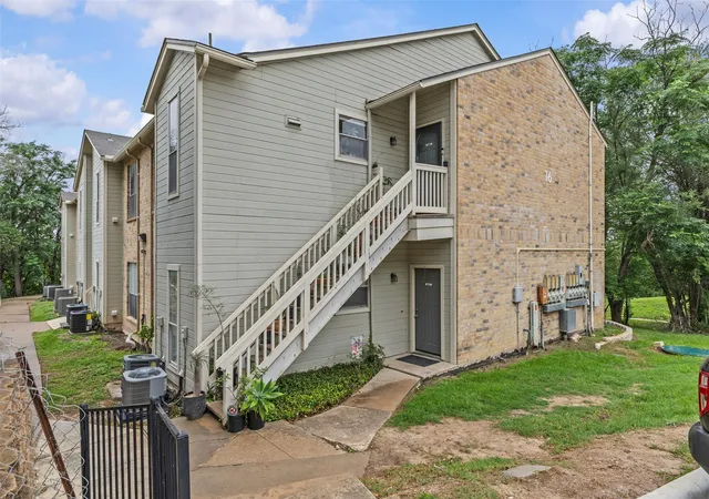 2nd image of 2450 Wickersham Ln, Austin, TX 78741
