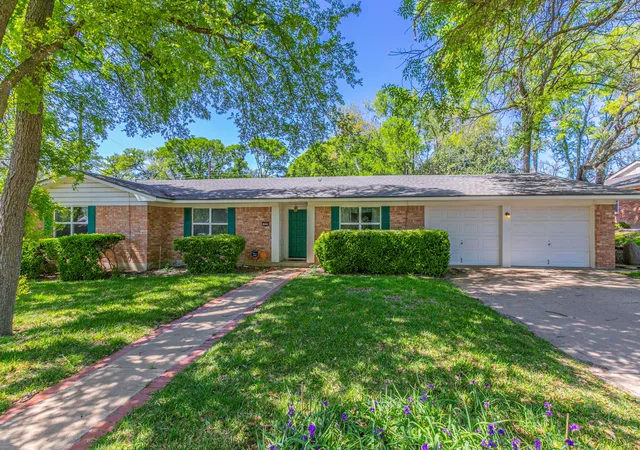 1st image of 1808 N Beal St, Belton, TX 76513 | MLS# 3171274