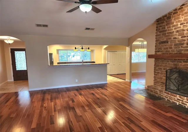 5th image of 817 Willow Creek Cir, San Marcos, TX 78666 | MLS# 2375425