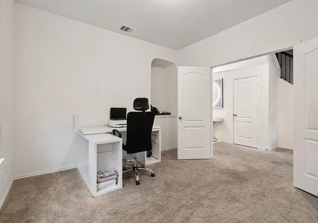 Photo 4 of Single family home for sale at 13817 Eleanor Roosevelt St, Manor, TX 78653 | MLS# 6418050 | Listing updated on 2026-10-03