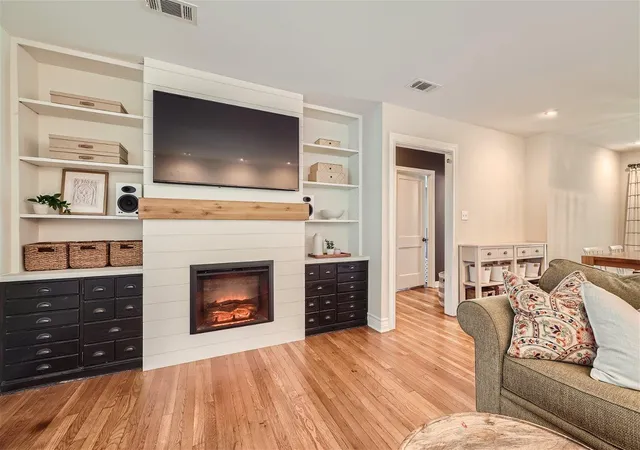 5th image of 1215 Payne Ave, Austin, TX 78757 | MLS# 9962203