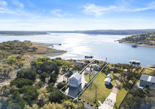 Photo 1 of Single family home for sale at 20005 Rod And Gun Clb Rd, Spicewood, TX 78669 | MLS# 9285914 | Listing updated on 2026-08-05