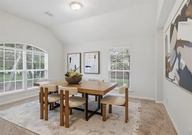 4th image of 29 Horseshoe Trl, New Braunfels, TX 78132 | MLS# 2129075