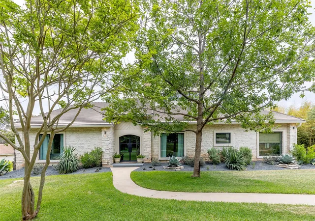 Photo 1 of Sale Pending at 8800 Golden Rain Cv, Austin, TX 78735 | MLS# 5061398 | Listing updated on 2026-05-04