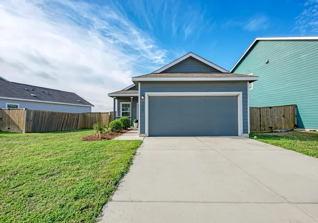 Photo 3 of Single family home for sale at 129 Vulcan Dr, Jarrell, TX 76537 | MLS# 1324028 | Listing updated on 2026-08-05