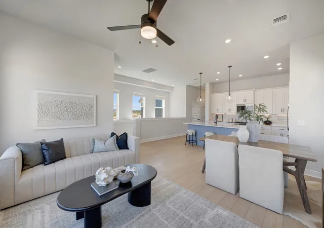 Listing Photo 3 - Condo for sale in building located at 5610 Forks Rd, Austin, TX 78747