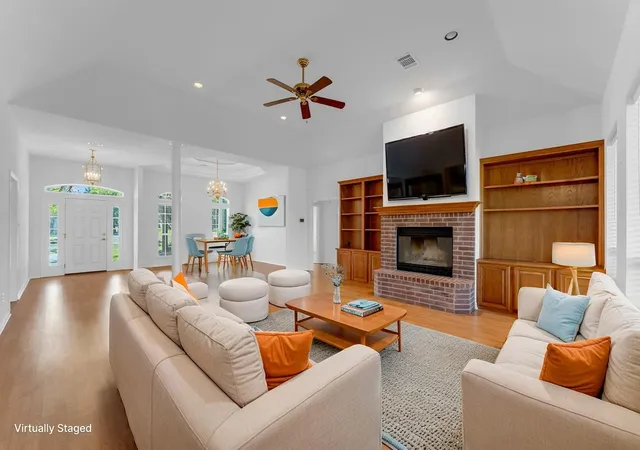 4th image of 107 N Oak Vista Dr, Burnet, TX 78611 | MLS# 8522822