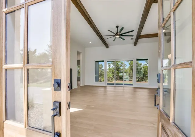 Photo 4 of Single family home for sale at 18920 Ascending Trl, Leander, TX 78645 | MLS# 2860339 | Listing updated on 2026-08-15