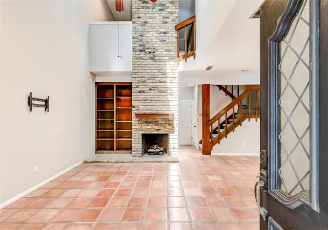 4th image of 10819 Crown Colony Dr #19, Austin, TX 78747 | MLS# 4166967