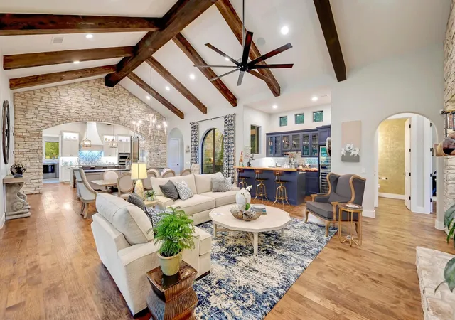 Photo 4 of Single family home for sale at 401 Trl Ridge Rd, Wimberley, TX 78676 | MLS# 1152725 | Listing updated on 2026-09-01