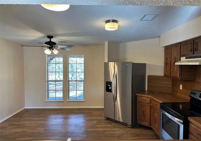 5th image of 1047 Private Road 3022, Elgin, TX 78621 | MLS# 8943459