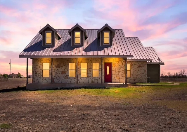 Homes for sale in Martindale, TX | 4355 Se River Rd, Martindale, TX 78655 | MLS# 7379539